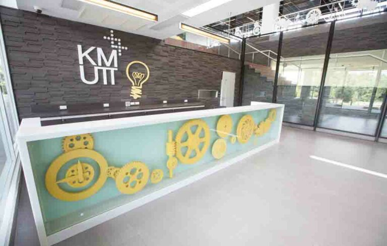 Kmutt Library สิ่งอำนวยความสะดวก - KMUTT